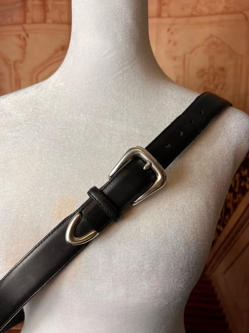 Red Wing Shoes Black Leather Men's Belt with Silver Buckle, size 42
